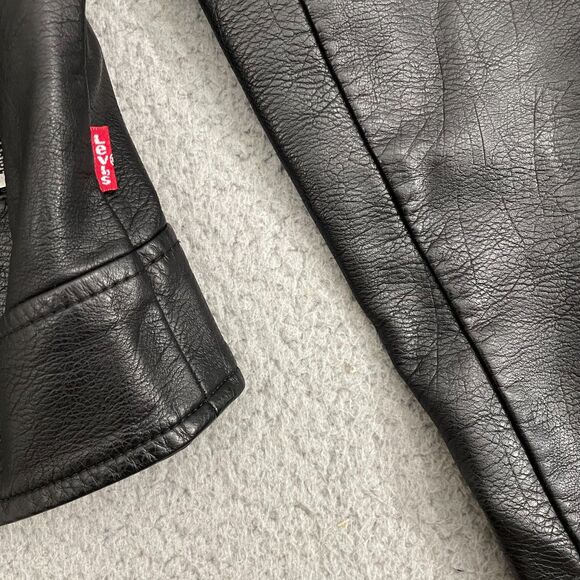 SOLD - Picture 2 of 10